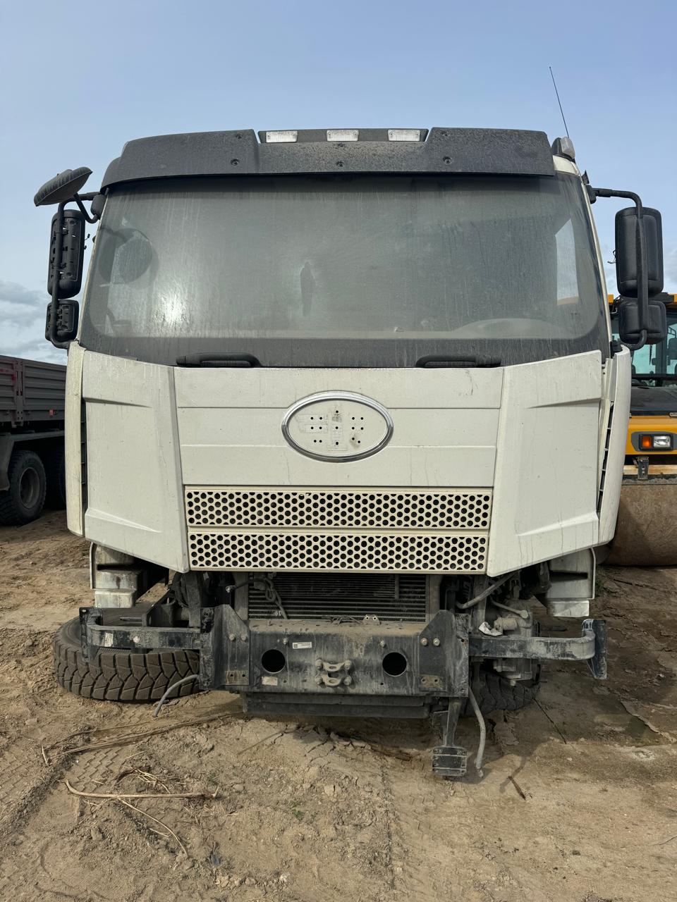 FAW J6 8x4 Самосвал 2023 г. - фото 2